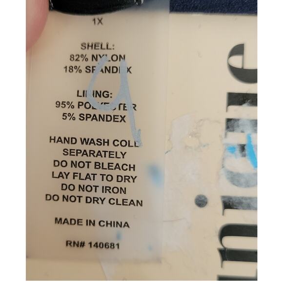 Unique Vintage Navy & White Polka Dot Corinne Halter Sheath Swimsuit 1X NWT - Picture 9 of 13